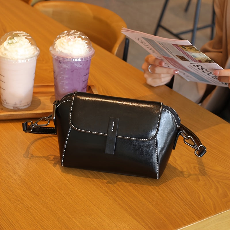 Vintage Black Genuine Leather Shoulder Bag for Women - Adjustable Detachable Strap, Zipper & Magnetic Closure, Compact Crossbody Handbag for Phone & Essentials, Retro Style.
