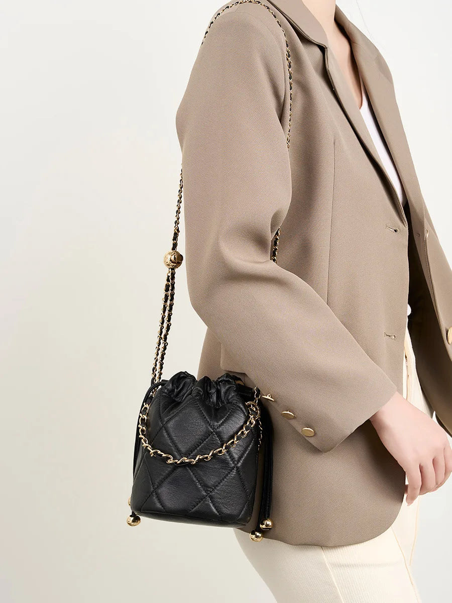 New Trend Luxury Quilted Bucket Bag for Women Genuine Leather Crossbody Mini Shoulder Phone Bag Durable Chain Custom Lady