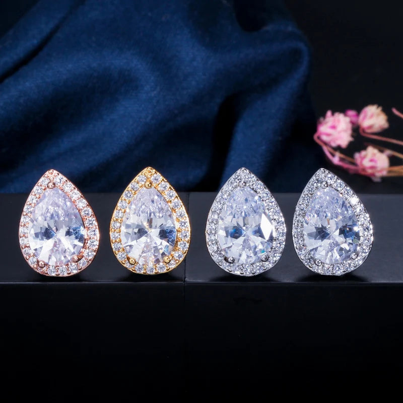 Vintage Design Pure White Gold Plated Cubic Zirconia Pear Cut Crystal Stud Earrings for Women CZ Jewelry Costume Accessories