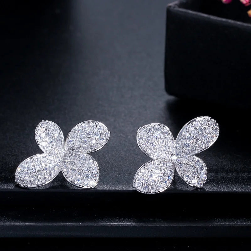 Graceful Design Rose Gold Plated Cubic Zircon Flower Stud Earrings for Women Party Daily Wear Appointment Gift
