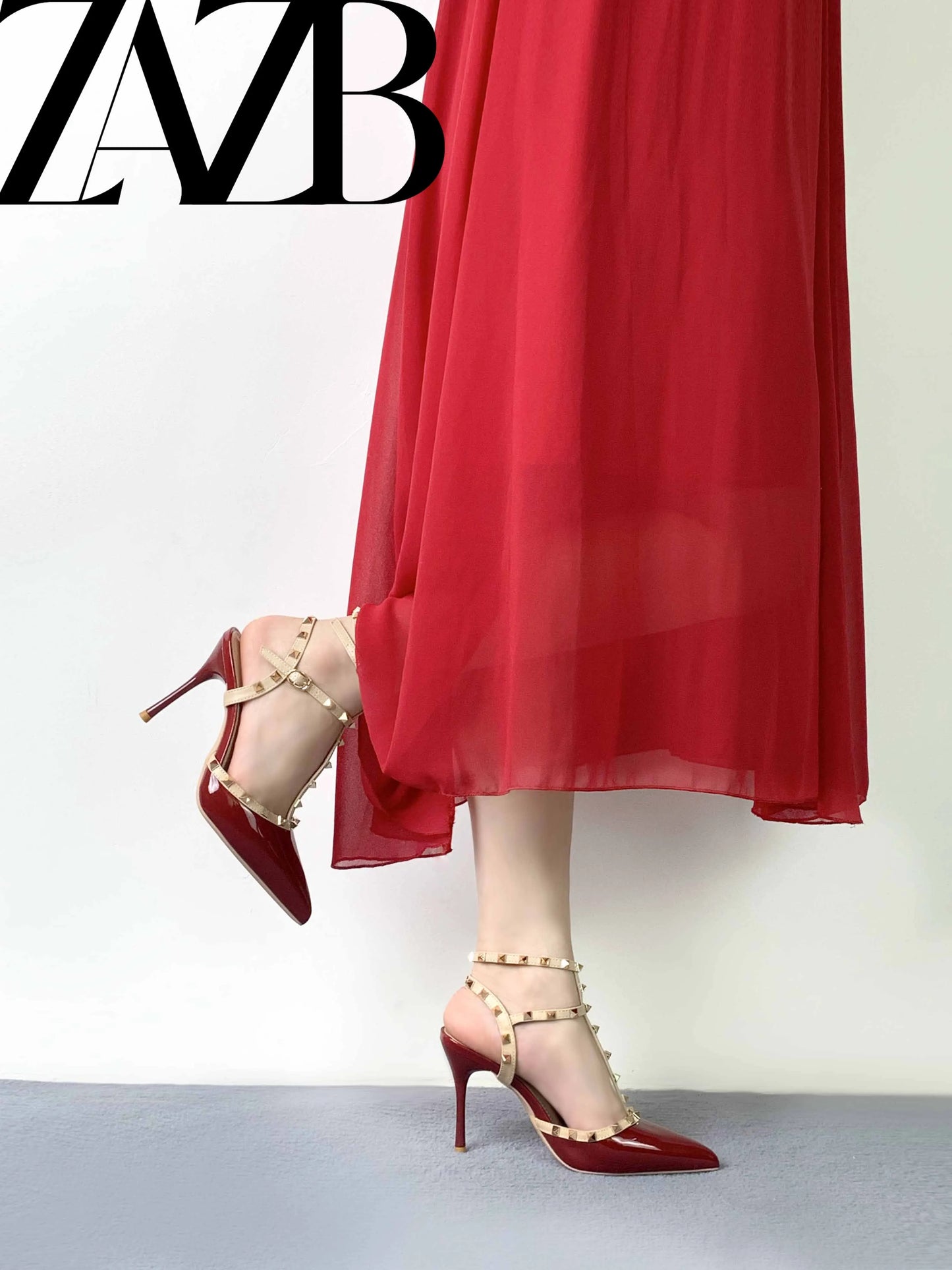 Custom Designer Shoes Sandals for Women and Ladies High Heels Luxury slippers Pointed Head Femmes Summer Fashion Suede