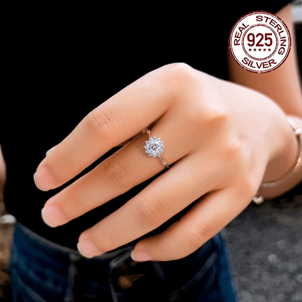 New Arrival Unique 925 Sterling Silver Cubic Zircon Flower Finger Ring for Women Wedding Engagement Fine Jewelry