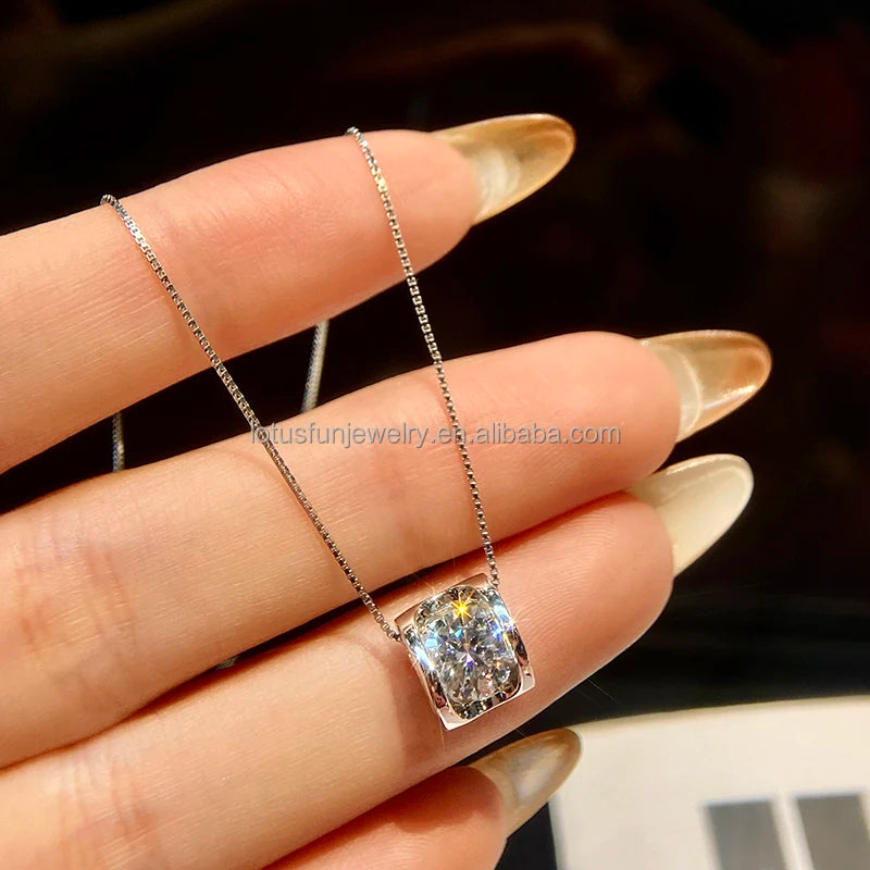Champion 925 Sterling Silver GRA 1CT D Color Round Cut Moissanite Pendant Necklaces for Women Wedding Jewelry