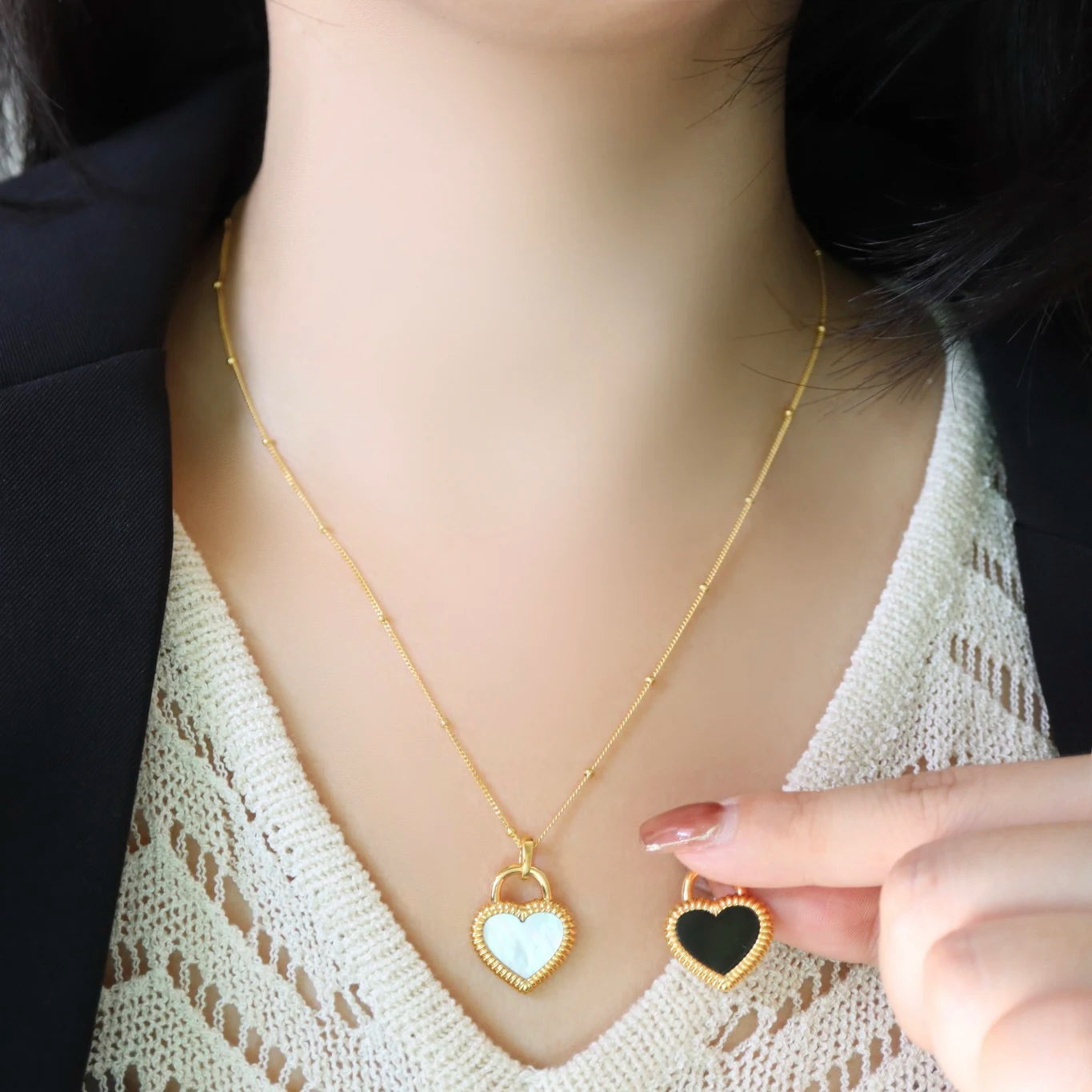 18K Real Gold Pendant for Women Double Sided Onyx & Mother Pearl Heart Gemstone Jewelry for Parties