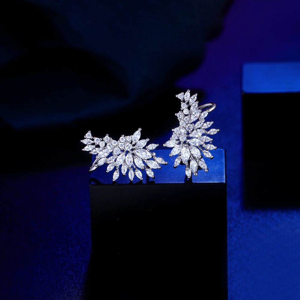 New Trendy Shiny Cubic Zirconia Ear Cuff Climbing Design Ear Post Stud Earrings for Women Fashion Daily Party Piercing Jewelry
