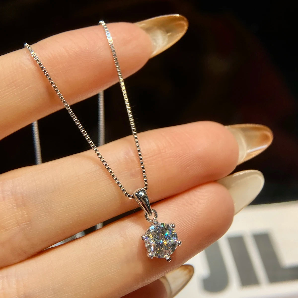 Real 925 Sterling Silver GRA Certified 1CT Classic Round Shape Diamond Moissanite Pendant Necklaces Engagement Jewelry for Women