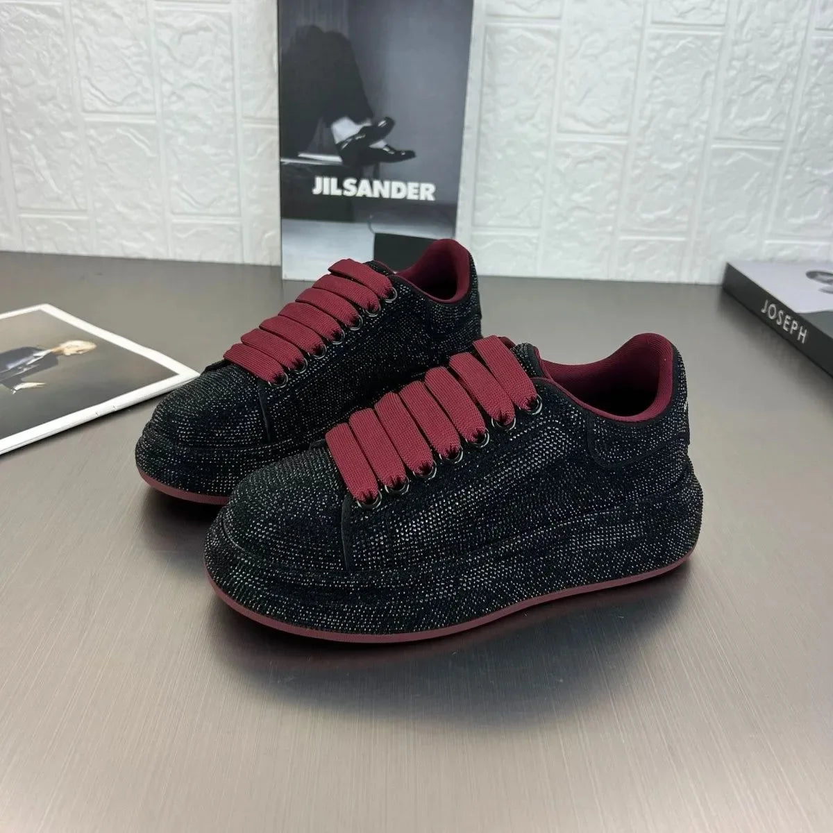 2025 Sparkling Rhinestone Sneakers with Platform Sole Trendy Sporty Elegance Footwear for Women Evening Wear