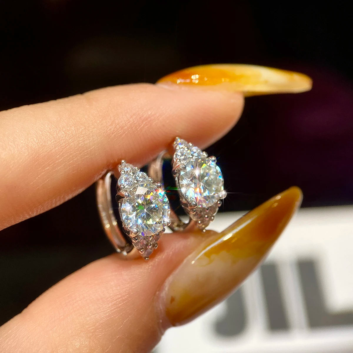 GRA Certified Luxury 1CT Cut Moissanite Diamond Wedding Stud Earring for Women 925 Sterling Silver Fine Jewelry