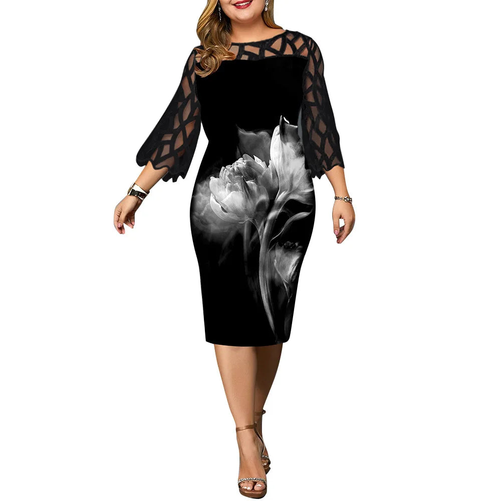 2025 Plus Size Patchwork Lace Slimming Dress: Flattering Stylish Essential for Women