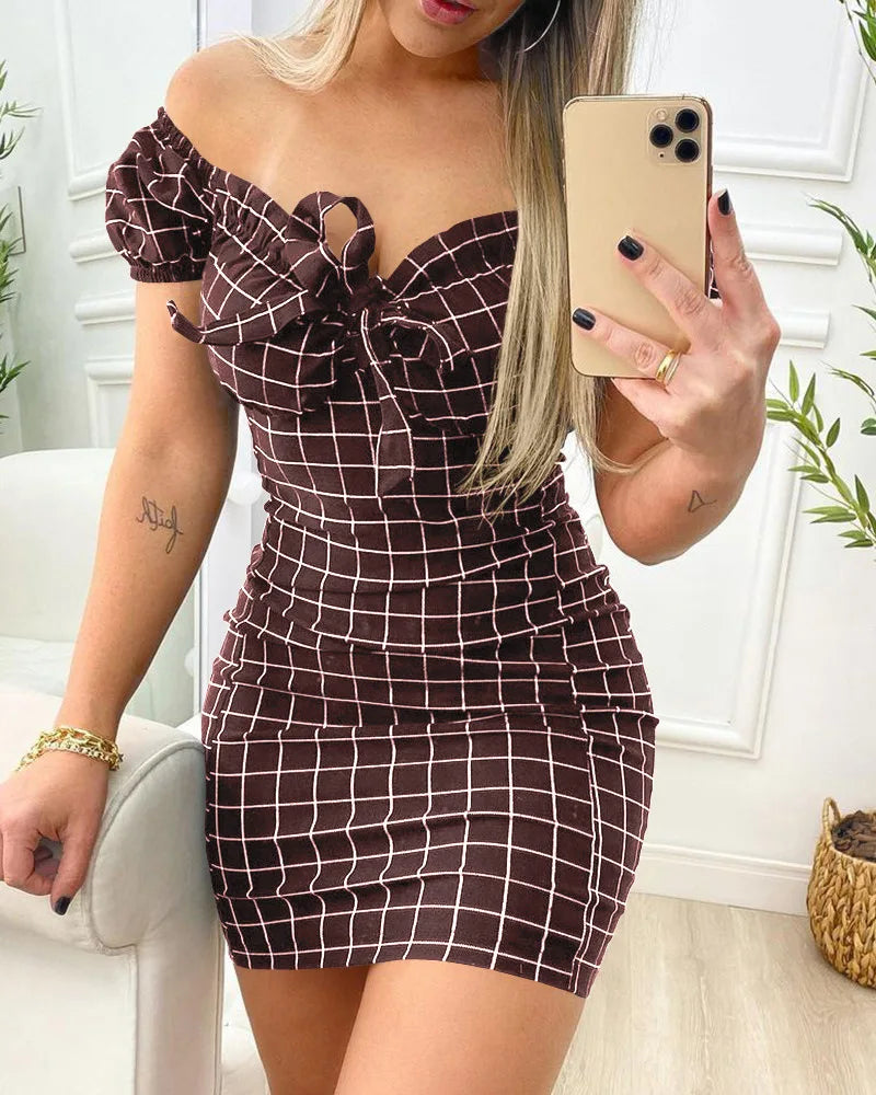 2025 Women Dress Strapless Short Sleeve Hip Wrap Plaid Mini Length Bodycon Dress Sexy Plaid Dress