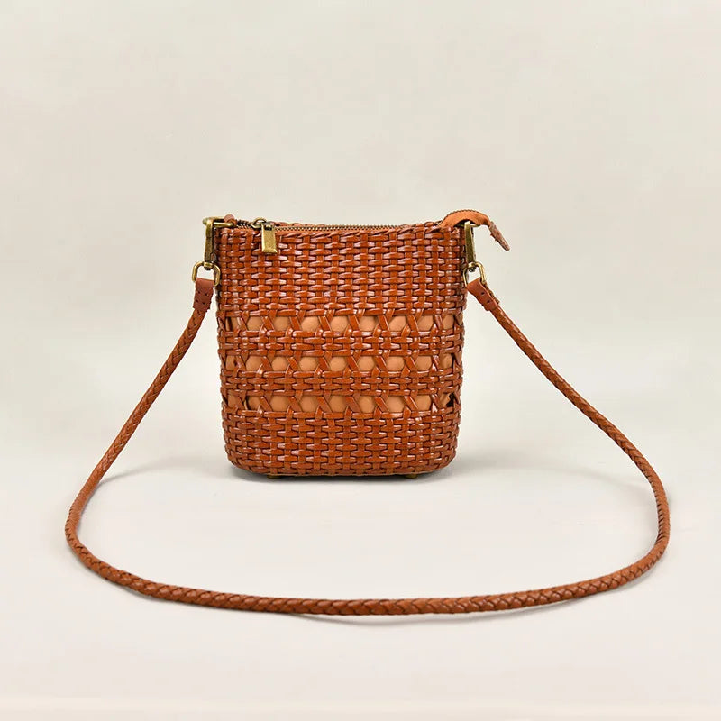 2025 New Luxury Handmade Woven Genuine Leather Messenger Bag Fashionable Colorful Basket Bag Zipper Waterproof
