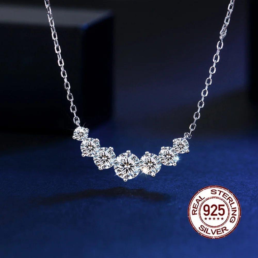 Elegant 925 Silvery 5mm Ice Round Zirconia Inlaid Smile Shaped Pendant Necklace for Women Banquet Valentine's Day Gift