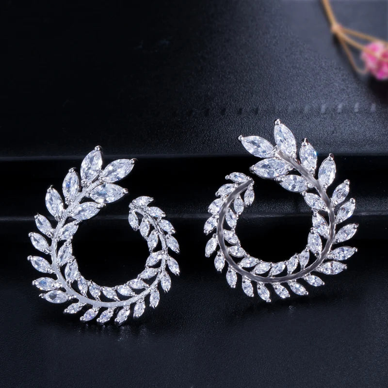 Sparkly White Olive Branch Leaf Shape Marquise Cut Big Cubic Zirconia Paved Stud Earring for Women Fashion Brand Wedding Jewelry