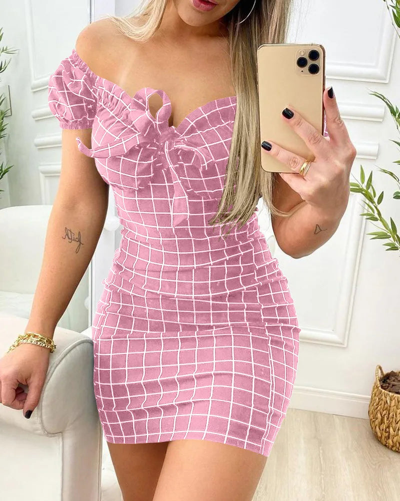 2025 Women Dress Strapless Short Sleeve Hip Wrap Plaid Mini Length Bodycon Dress Sexy Plaid Dress