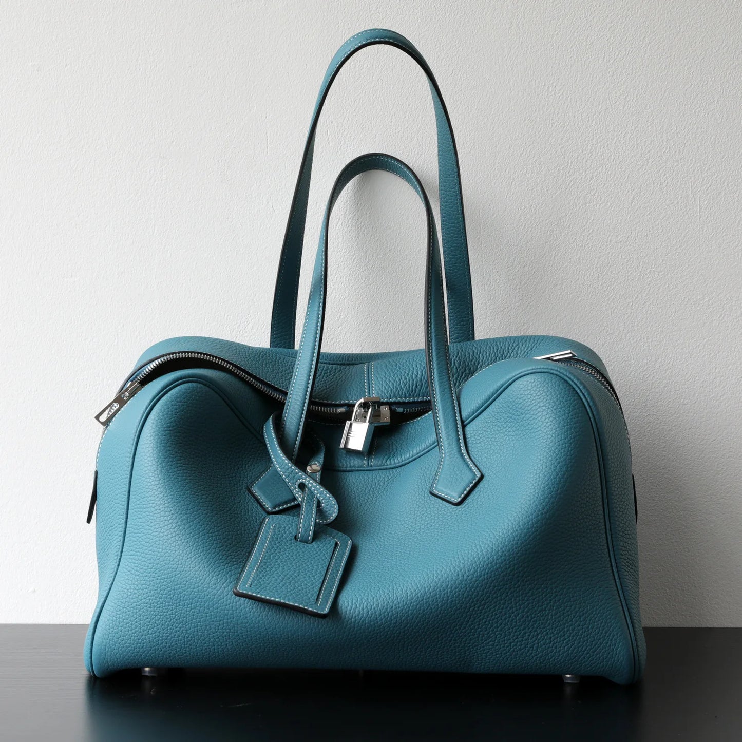 Premium Light Luxury Women's Boston Bag Genuine Leather Hand-held Shoulder Crossbody with Zipper Closure Durable Waterproof