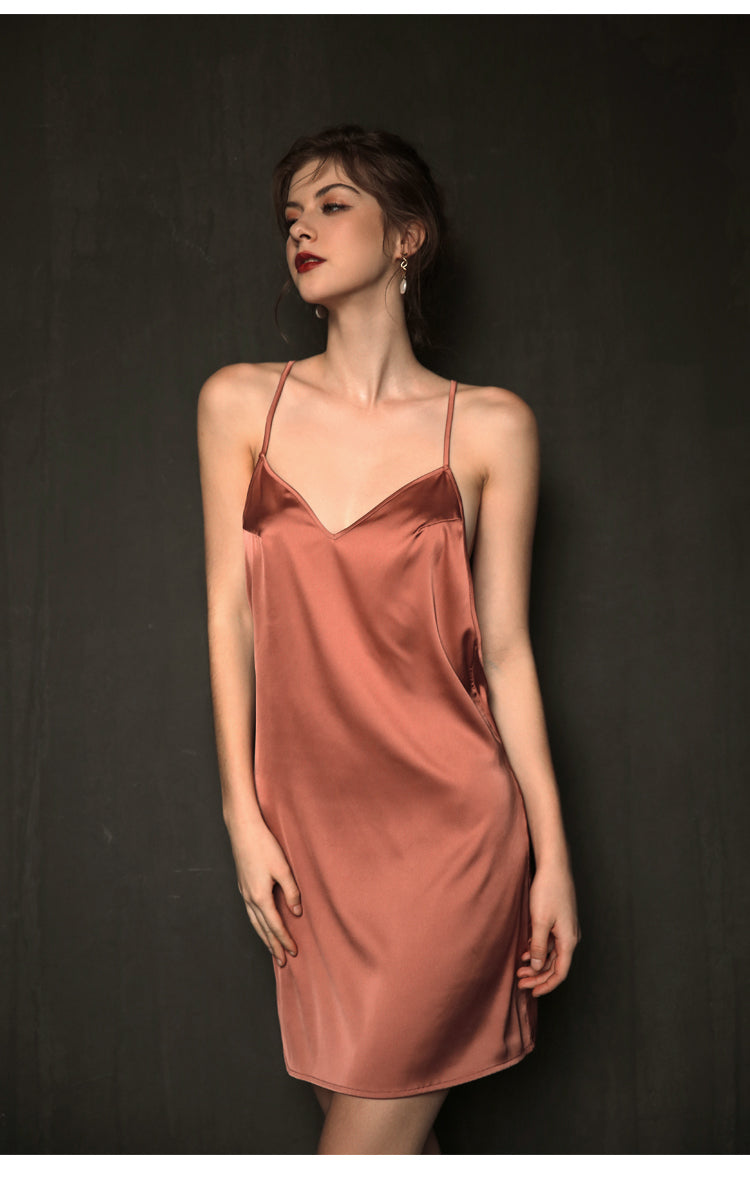 Sexy Pajamas Night Dress Women Sleepwear Deep V Suspender Nightdress Beauty Back Simulation Silk Nightgowns Thin Home Clothes