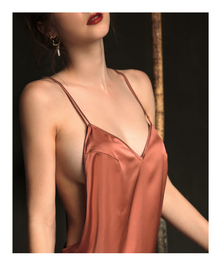 Sexy Pajamas Night Dress Women Sleepwear Deep V Suspender Nightdress Beauty Back Simulation Silk Nightgowns Thin Home Clothes