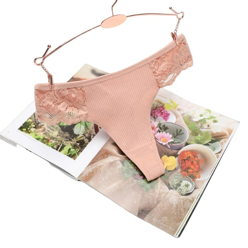 4Pcs/Set Women's Cotton Thongs Sexy Underwear Solid Color Low Waist Panties Breathable Lace Trims G-string Sexy Lingerie