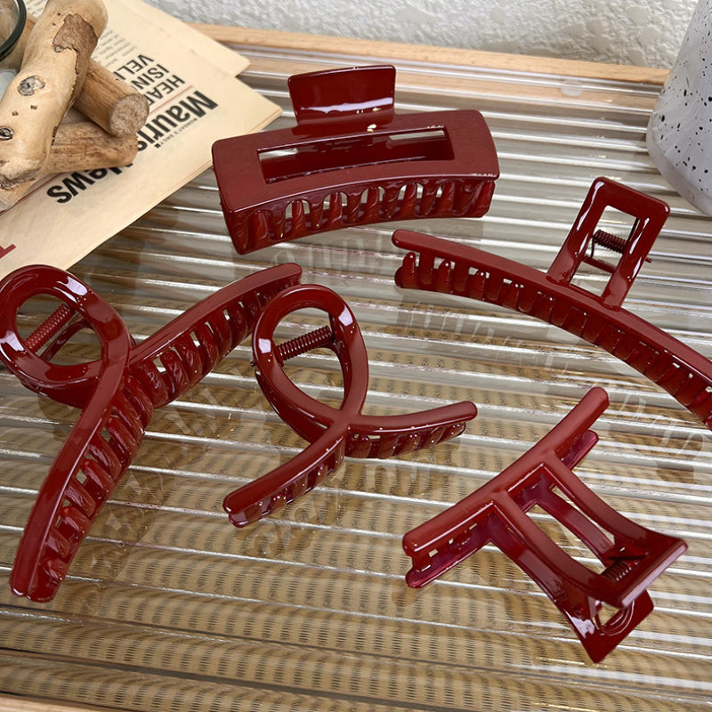 Christmas and New Year Wine Red Geometry Hair Claw Shark Clip for Woman Elegant Versatile Hairpin Fashion Hair Accessories