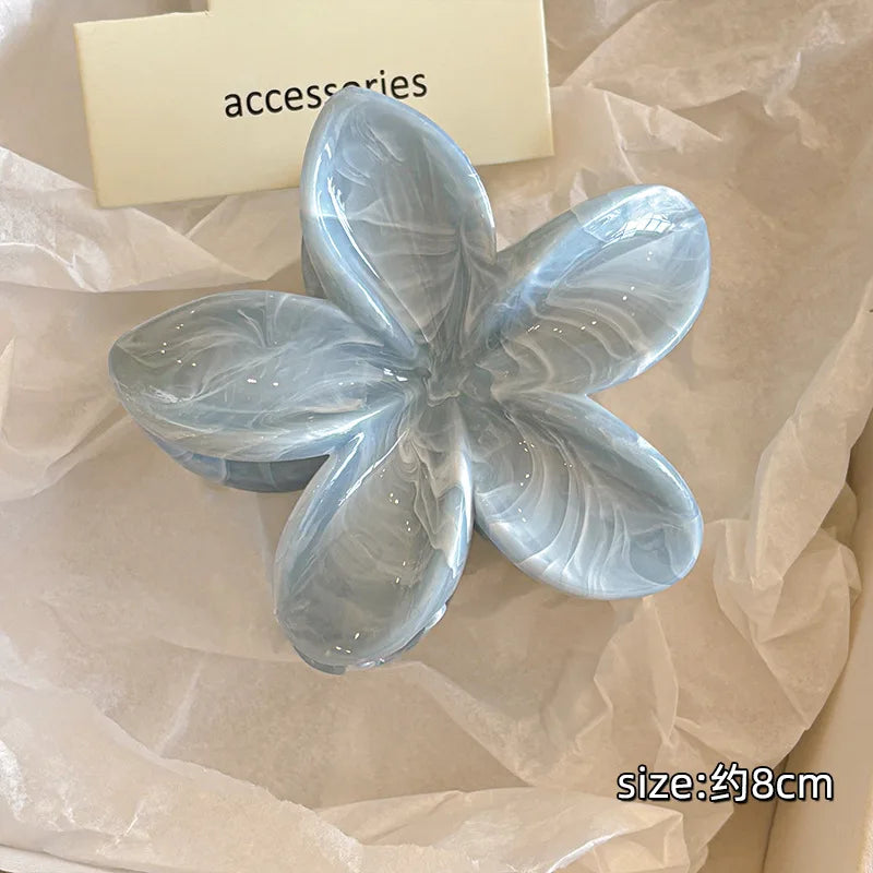 Korean Hawaiian Flower Crab Hair Clips Female Fashion Plastic Shark Hair Claw Hairpin Barrettes For Girls Beach Hair Accessories