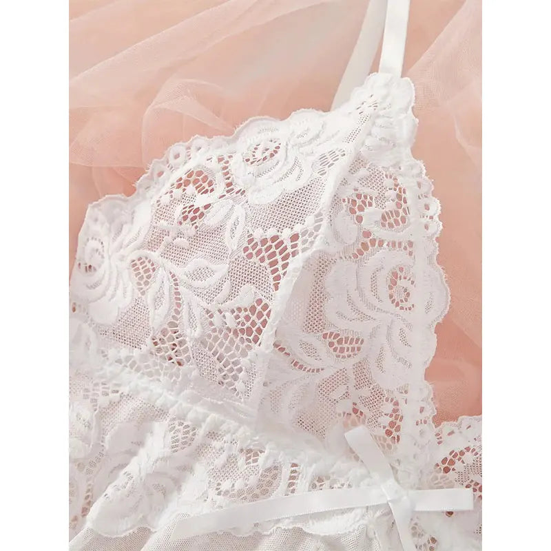 Ice Silk Thin Halter Sexy Pajamas Lace Nightdress And Thong Sets Plus Size Nightwear Women Underwear Sleepwear Transparent Dress