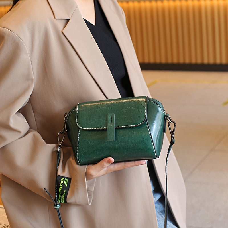Vintage Black Genuine Leather Shoulder Bag for Women - Adjustable Detachable Strap, Zipper & Magnetic Closure, Compact Crossbody Handbag for Phone & Essentials, Retro Style.
