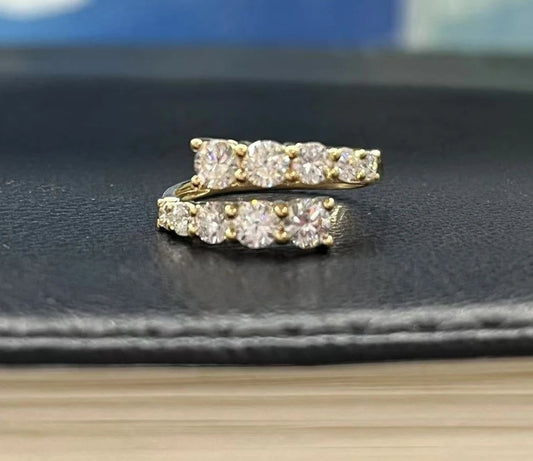MomentWill 18K Gold Ring Round Shape Brilliant Cut Lab Diamond  Wedding Band Ring