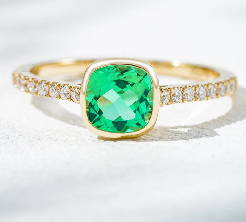 MomentWill Lab Grown Gemstone 18k Solid Gold Ring Lab Emerald Gemstone Engagement Gold Ring