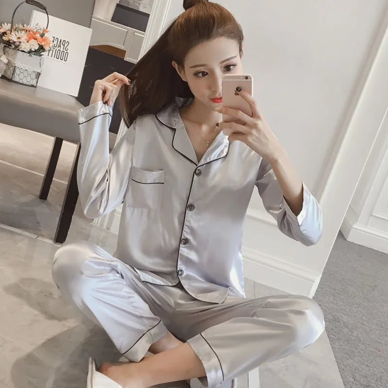2025 Spring and Autumn New Ladies Large Size Lapel Silk Fashion Pajamas Fat Ladies Ladies Home Wear