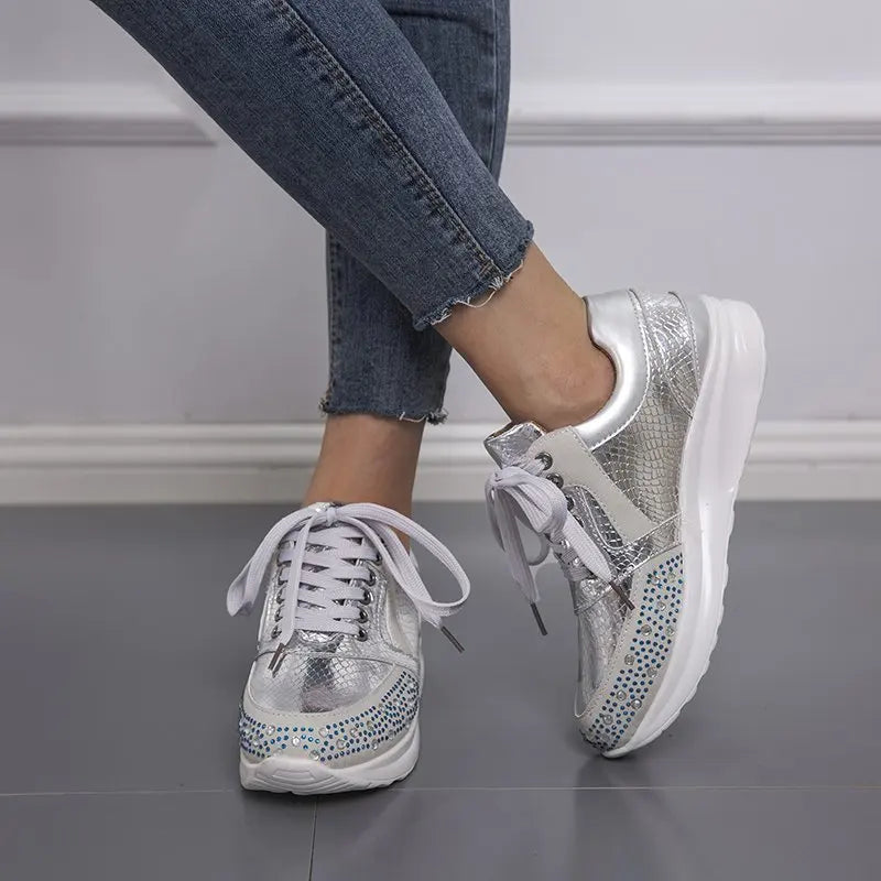 Fashion Girls Women Casual Shoes High Quality Branded Walking Style Casual Sports Running Shoes