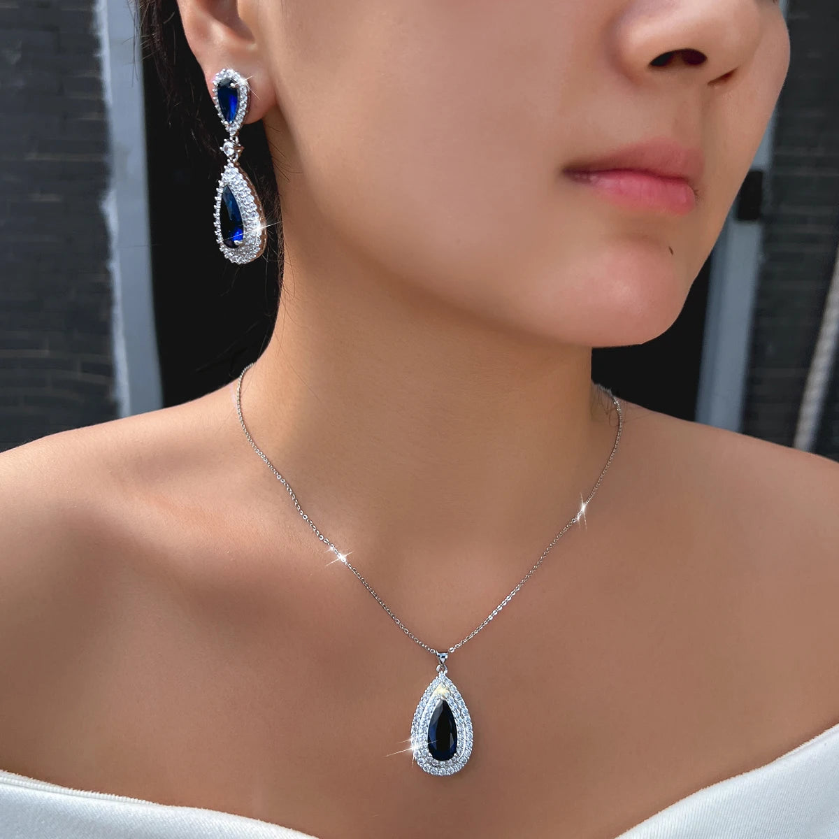 Charming CZ Jewelry Set Yellow Teardrop Dangle Cubic Zirconia Earrings Pendant Jewelry Set for Women Brides Rhodium Plated Gift