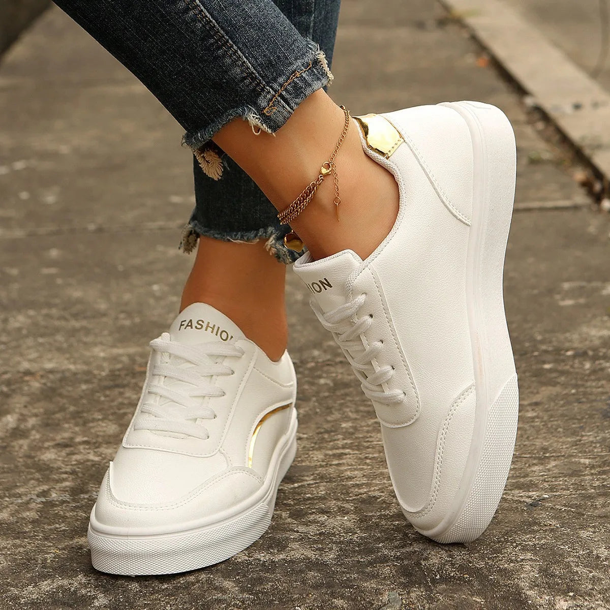 Large Size Girls White Shoes 2025 Spring New Casual Sneakers Women's Popular Flat Shoes