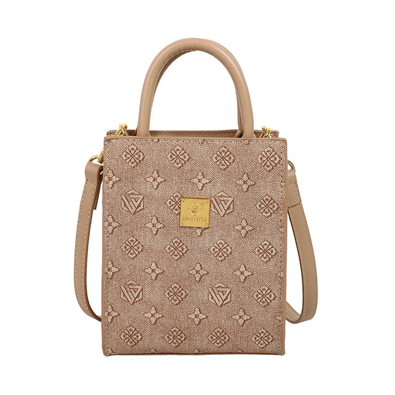 2025 Trend Handbag - Designer's Luxurious Square Shoulder Bag. Polyester-lined Ladies' Bag.