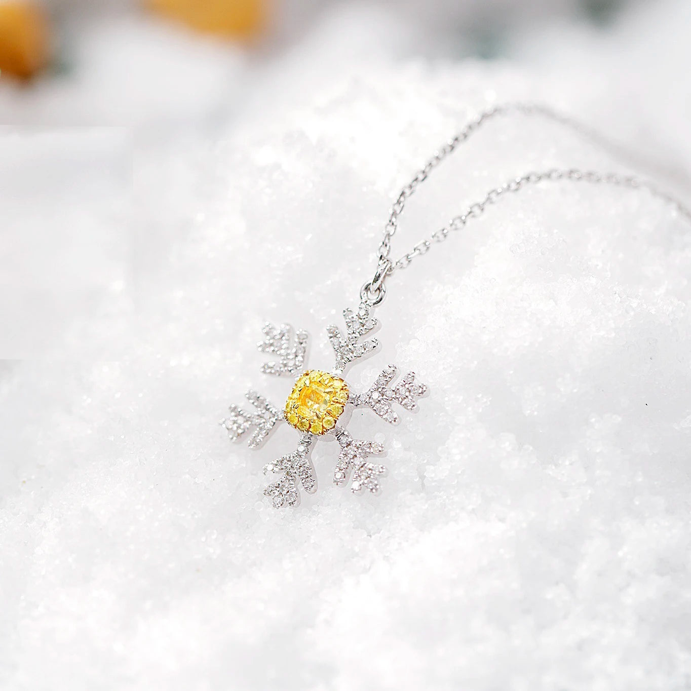 New Best Design Solid 18k Gold Necklace Real Yellow Diamond Necklace Snowflake Necklace with Adjustable Custom for Christmas