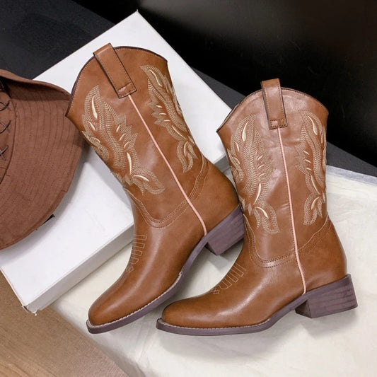 Quality  Leather Casual Style Shoes 2025 New Design Leather Boots for Women Klasik Ayakkabi Botines Dama