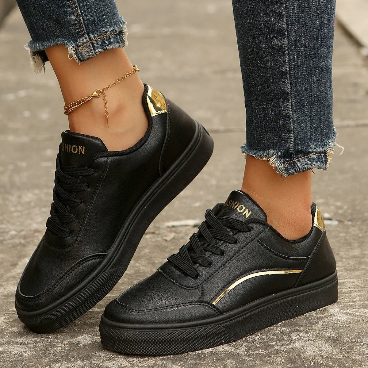 Large Size Girls White Shoes 2025 Spring New Casual Sneakers Women's Popular Flat Shoes
