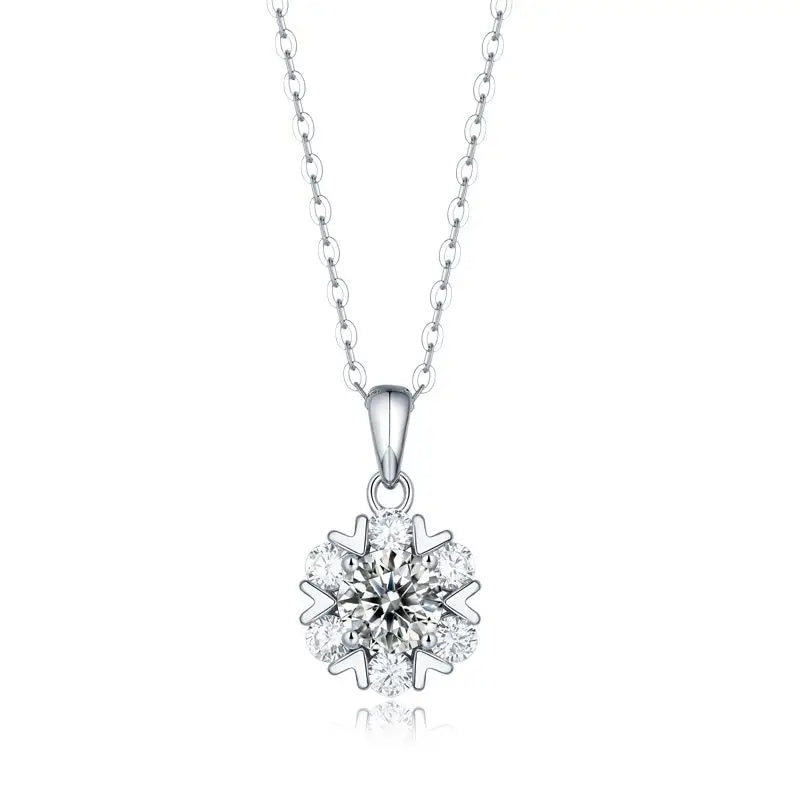 MomentWill Fashion Designs 925 Silver Fine Cute Simple Jewelry  Moissanite Necklaces