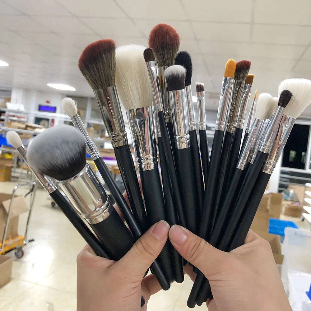 Professional 20pcs Private Label Synthetic Hair Wooden Handle Goat Hair Cruelty Free Makeup Brush Set