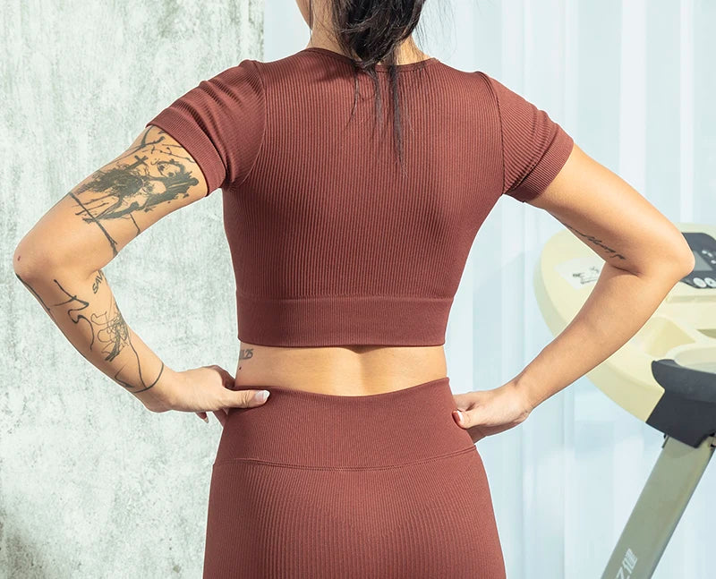 Seamless Yoga Shirts Zipper Short Sleeve Workout Tops Women Fitness Crop Top Workout Tops Gym Clothes Sportswear Running T-shirt