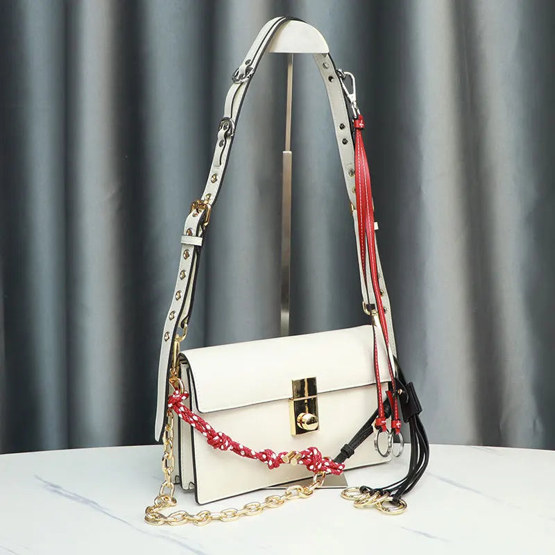 Deluxe 2026 New Soft Sound Motorcycle Messenger Bag Retro Small Pendant Flap Closure Genuine Leather Square Bag Women