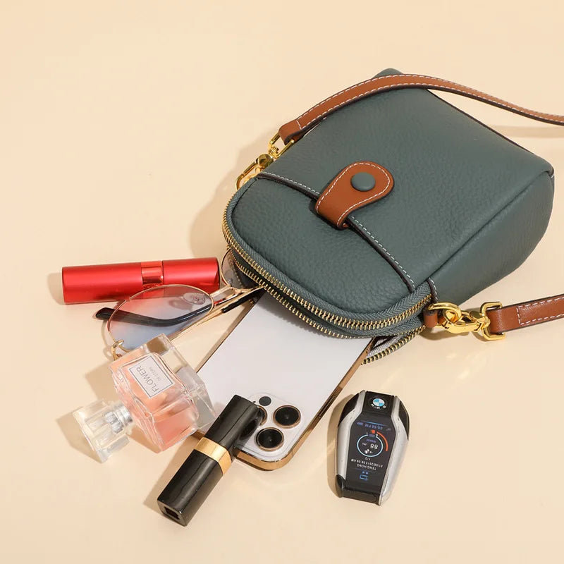 Genuine Leather Shoulder Bag Female Mobile Phone Bag  Ladies Mini Leisure Pack Fashion Real Leather Purse