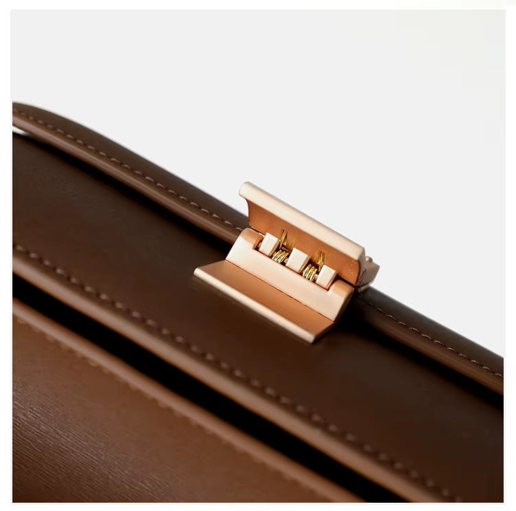 Luxury Women's Underarm Handbags Genuine Cowhide Leather Tofu Square Lock Messenger Bag Custom Portable with Open Closure