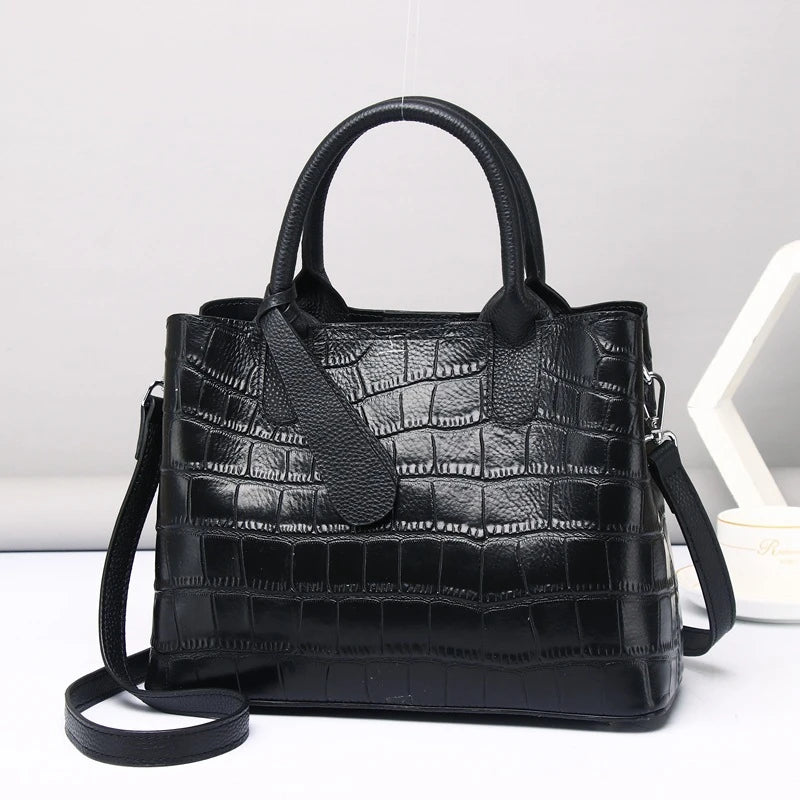 2024  European Women Luxury Retro Genuine Cowhide Leather Ladies Purses and Handbags Female Sale Price Fashion Online