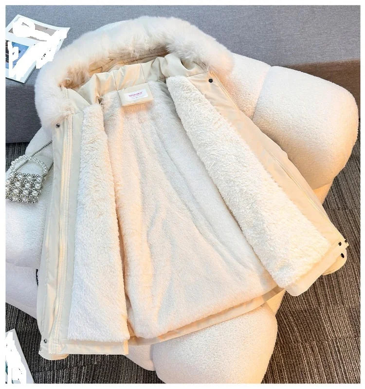 Winter New Korean Version Fashionable Waist Cinching Short Style With Plush Thickened Women's Jacket
