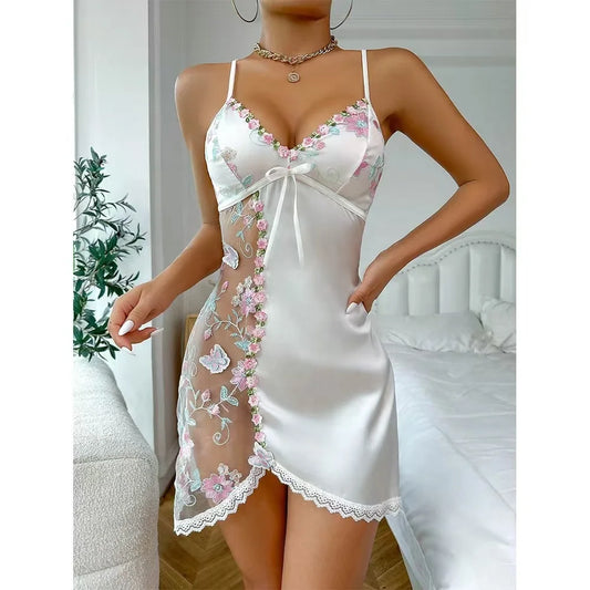 Embroidered Sexy Lingerie, Perspective Sexy Lingerie Set, pink Sexy Garter Belt Three Piece Set