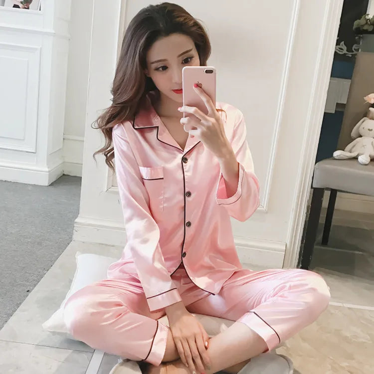 2025 Spring and Autumn New Ladies Large Size Lapel Silk Fashion Pajamas Fat Ladies Ladies Home Wear