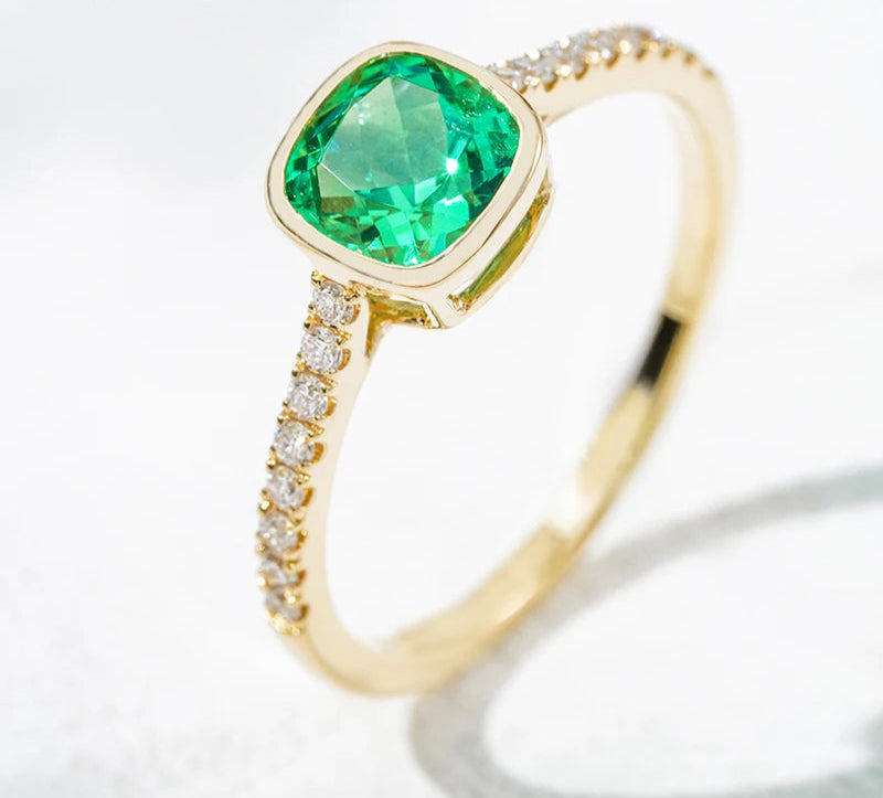 MomentWill Lab Grown Gemstone 18k Solid Gold Ring Lab Emerald Gemstone Engagement Gold Ring