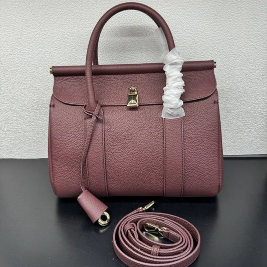2025 Luxury Large Capacity Tote Bag for Women LP Natural Cowhide Two Versatile Zipper Handbag for Travel Commuting Leather