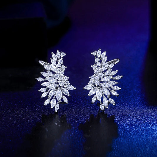 New Trendy Shiny Cubic Zirconia Ear Cuff Climbing Design Ear Post Stud Earrings for Women Fashion Daily Party Piercing Jewelry