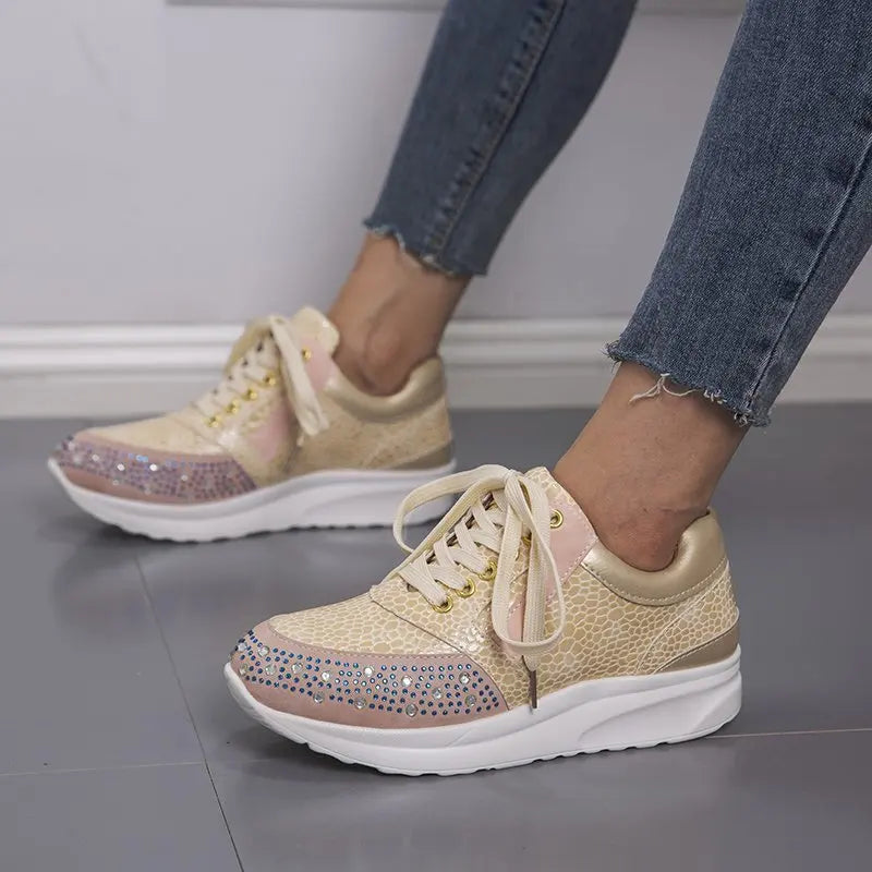 Fashion Girls Women Casual Shoes High Quality Branded Walking Style Casual Sports Running Shoes